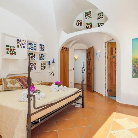 Le Di Cala Ginepro Villa