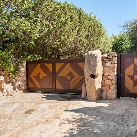 Le Di Cala Ginepro Villa Monte Petrosu